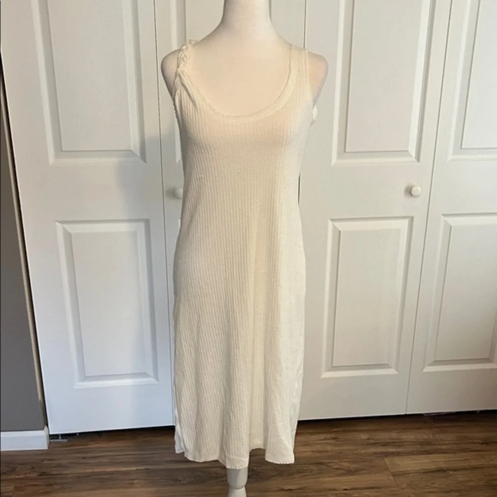 ladies casual dress tops Through The Seasons White Cotton Button Front Top yellow belted dress women main image 0